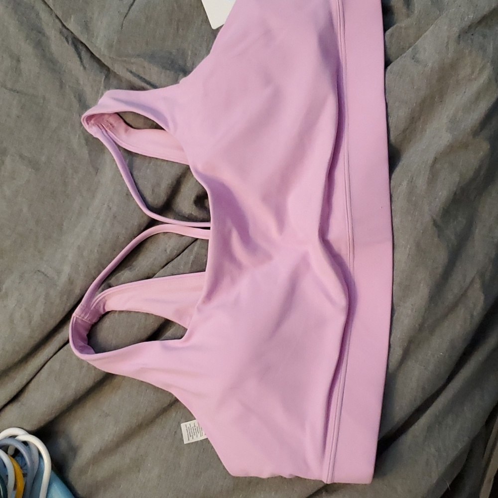 Sports bra